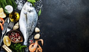 picture of fish and other seafood on platter
